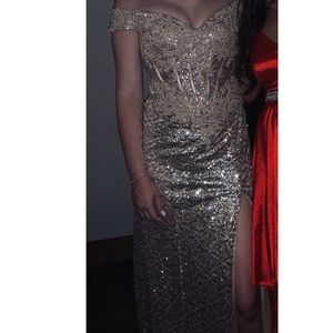 Prom dress